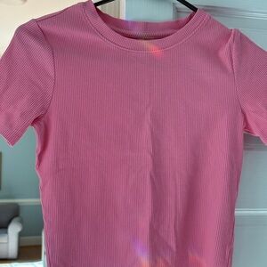 Lilly Pulitzer Pink Ribbed Short Sleeve Tee